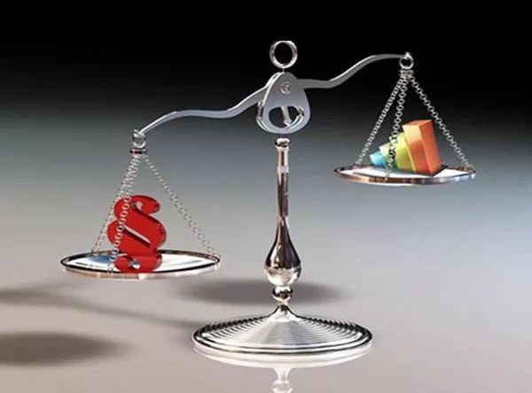 企業(yè)應(yīng)如何實(shí)現(xiàn)戰(zhàn)略性薪酬管理？